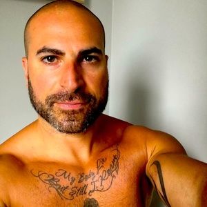 Meet your Posher, Cale